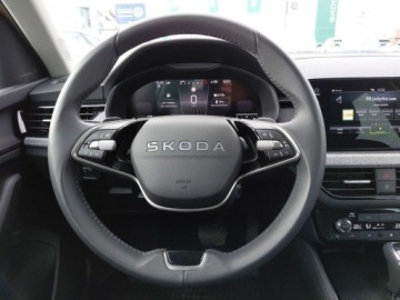 Skoda Kamiq Crossover Facelifting 1.0 TSI 115KM 2025 Skoda Kamiq Selection 1.0TSI 115KM DSG Serwis ASO Salon PL FV23, zdjęcie 15