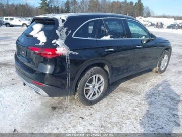 Mercedes GLC C254/X254 2023 Mercedes-Benz GLC 2023 Mercedes-Benz GLC 300 4MATIC SUV 2.0 Benzyna 255KM, zdjęcie 3
