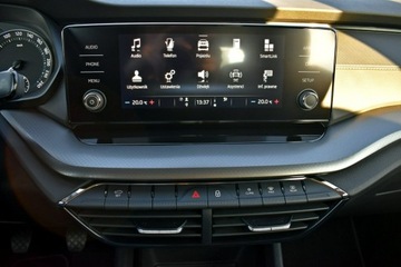 Skoda Octavia III Liftback Facelifting 1.5 TSI ACT 150KM 2020 Škoda Octavia Skoda Octavia Bezwypadkowy / Salon, zdjęcie 18