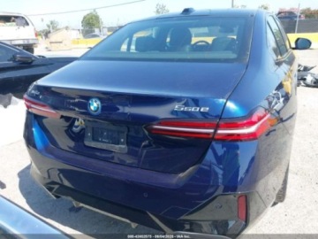 BMW Seria 5 G90-91 2025 BMW Seria 5 550E xDrive 2025 3.0l 3.0 Hybryda 483KM, zdjęcie 4