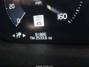 Volvo XC90 II SUV Facelifting 2.0 T5 250KM 2020 Volvo XC 90 2020 r., 2,0L T5 MOMENTUM 2.0 Benzyna 250KM, zdjęcie 14