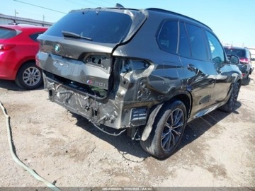 BMW X5 G05 2023 BMW X5 M M50 i 2023 4.4 Benzyna 523KM, zdjęcie 3