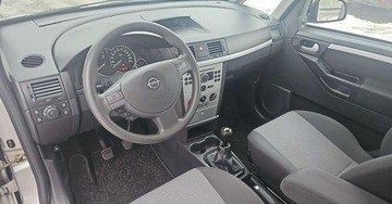 Opel Meriva I 1.4 TWINPORT ecoFLEX 90KM 2005 Opel Meriva Opel Meriva 1.4 Selection 1.4 Benzyna 90KM, zdjęcie 18