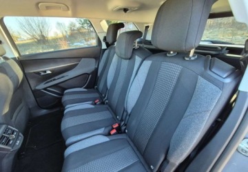 Peugeot 5008 II Crossover 1.2 PureTech 130KM 2020 Peugeot 5008 PureTech 130 EAT8 Stop amp Start Active 1.2, zdjęcie 17