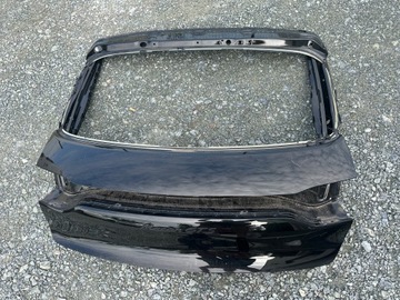 MACAN FACELIFT VÍKO KUFRU ZADNÍ PORSCHE