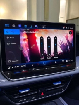 Volkswagen Passat B8 Variant Facelifting 2.0 TDI SCR 150KM 2024 Volkswagen Passat Variant 2.0 TDI 150 KM DSG LED Lane Assist Tempomat, zdjęcie 28