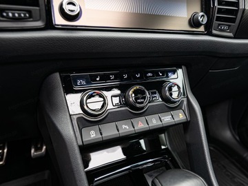 Skoda Kodiaq I SUV Facelifting 1.5 TSI 150KM 2023 SKODA Kodiaq 1.5 TSI Sportline DSG Suv 150KM 2023, zdjęcie 19