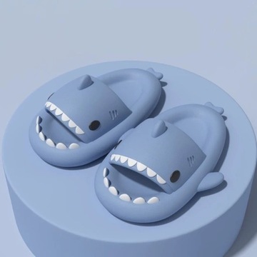 ŚMIESZNE KLAPKI ANTYPOŚLIZGOWE REKIN SHARK KAPCIE