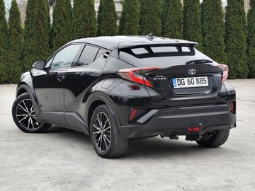 Toyota C-HR I 2017 Toyota C-HR Toyota C-HR 1.8 Hybrid PremiumJBLledyfull opcjajeden wlasciciel, zdjęcie 2