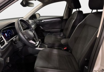 Volkswagen T-Roc I SUV Facelifting 1.5 TSI ACT 150KM 2022 Volkswagen T-Roc VAT 23 Style 1.5TSI 150KM DSG 20222023 r., salon PL, I wl, zdjęcie 11