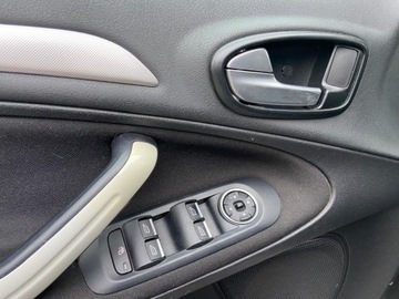 Ford Galaxy III Van 2.0 Duratorq TDCi 140KM 2010 Ford Galaxy Ford Galaxy 2.0 TDCi Ambiente 7-Osob Full Serwis 2.0 Diesel, zdjęcie 16