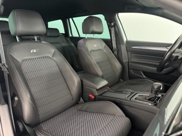 Volkswagen Passat B8 Limousine Facelifting 2.0 TDI SCR 150KM 2020 Volkswagen Passat 2.0TDI 150KM DSG R-Line Virtual LIFT Full LED VAT23 SSU, zdjęcie 17