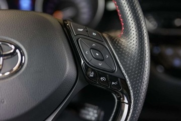 Toyota C-HR I Crossover Facelifting 1.8 Hybrid 122KM 2023 Toyota C-HR 1.8 Hybrid GPF GR Sport 1.8 Hybryda 122KM, zdjęcie 25