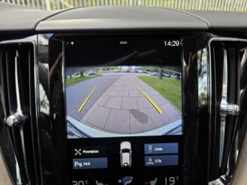 Volvo XC60 II Crossover D4 190KM 2018 VOLVO XC60 AWD/4X4, D4 2.0l diesel 190KM Salon PL Bezwypadkowy ASO do końca, zdjęcie 11
