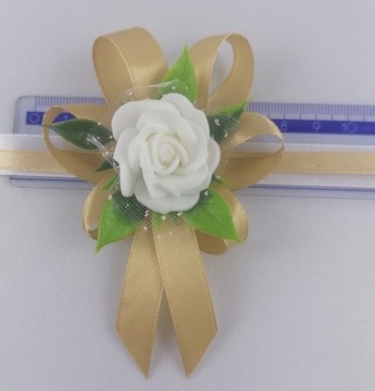 KOTYLION NA RĘKĘ KORSARZ BUKIECIK NA RĘKĘ ŚLUB