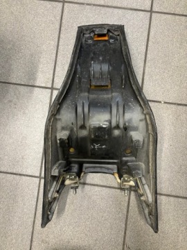 Suzuki GV 700 Madura Пассажирское сиденье