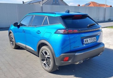 Peugeot 2008 II SUV Facelifting 1.2 PureTech 130KM 2024 Peugeot 2008 Allure EAT8 1.2 Benzyna 130KM, zdjęcie 4