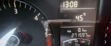 Volkswagen Polo V Hatchback 5d 1.6 TDI-CR DPF 90KM 2011 Volkswagen Polo 122011r, 1.6 TDI. Lekko uszkodzony przod. Jezdzi. 1.6, zdjęcie 10