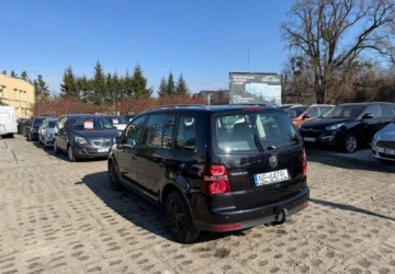 Volkswagen Touran I 1.6 102KM 2007 Volkswagen Touran Volkswagen Touran 1.6 Benzyna 102KM, zdjęcie 5