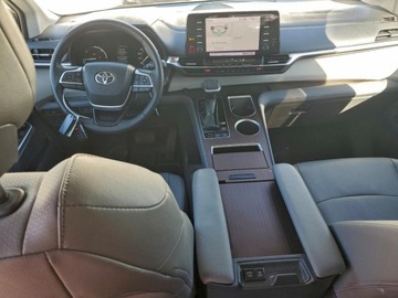 Toyota Sienna III 2024 Toyota Sienna XLE 2024 2.5 Hybryda 245KM, zdjęcie 8