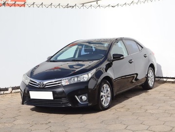 Toyota Corolla X Sedan Facelifting 1.6 Valvematic 132KM 2014 Toyota Corolla 1.6 Valvematic, Salon Polska, zdjęcie 1