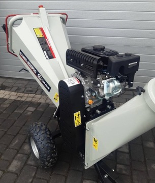 ИЗМЕЛЬЧИТЕЛЬ ВЕТВЕЙ LUMAG RAMBO-HC10PRO