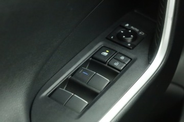 Toyota RAV4 V 2019 Toyota RAV 4 2.5 Hybrid, Salon Polska, zdjęcie 16