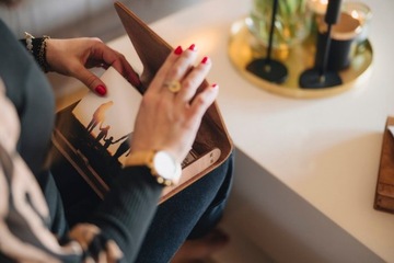 Деревянная коробка для фотографий 10х15 см до 100 шт.