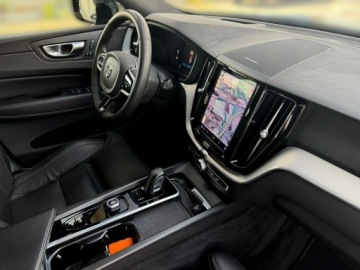 Volvo XC60 II Crossover Plug-In Facelifting 2.0 T8 455KM 2023 Volvo XC 60 INSCRIPTION panorama ful led, zdjęcie 27