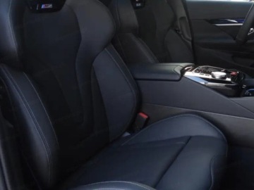 BMW Seria 5 G90-91 M Touring 4.4 V8 727KM 2025 BMW Seria 5 Touring M5 Combi 4.4 (727KM) 2025, zdjęcie 5