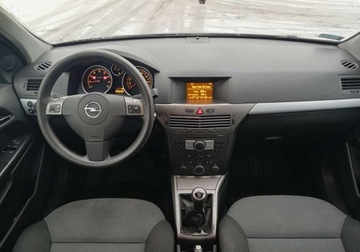 Opel Astra H Kombi 1.6 Twinport ECOTEC 105KM 2005 Opel Astra Zarejestrowany - ubezpieczony - benzyna - 1,6 - 105 KM 1.6 105KM, zdjęcie 19