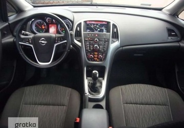 Opel Astra J Sports Tourer Facelifting 1.6 CDTI ecoFLEX 110KM 2015 Opel Astra Opel Astra J ASTRA 1.6 Diesel 110KM, zdjęcie 14