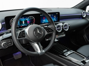 Mercedes Klasa A W177/V177 Sedan Facelifting 2.0 200d 150KM 2023 Mercedes A 200 GD8K604#200 d Progressive 8G-DCT, zdjęcie 5