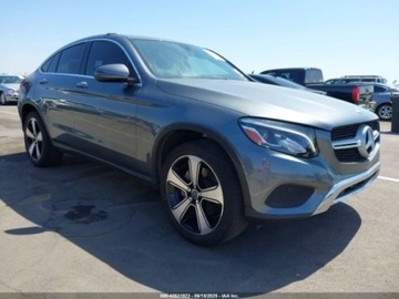 Mercedes GLC C253 2018 Mercedes-Benz GLC 2018 MERCEDES-BENZ GLC 300 COUPE 4MATIC 2.0 Benzyna 241KM, zdjęcie 1