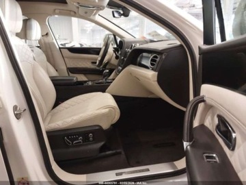 Bentley Bentayga 2020 Bentley Bentayga V8 2020 4.0 Benzyna 542KM, zdjęcie 10