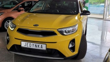 Kia Stonic I Crossover 1.6 CRDi 110KM 2017 Kia Stonic Stonic BI-COLOR Klimatronik Navi Bardzo ladny stan MOZLIWA ZAMI, zdjęcie 4