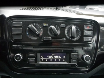 Volkswagen up! Hatchback 5d 1.0 MPI 60KM 2015 Volkswagen Up! 1.0mpi Stan b.dobry Gwarancja 12mc, zdjęcie 18