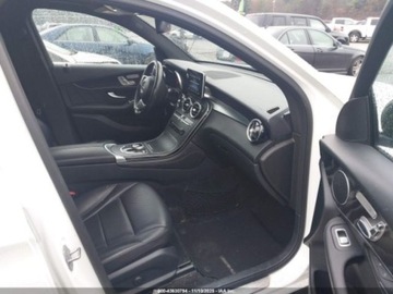 Mercedes GLC C253 2018 Mercedes-Benz GLC 2018 r., 2,0L GLC 300 4MATIC 2.0 Benzyna 241KM, zdjęcie 8