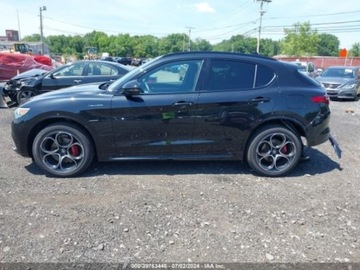 Alfa Romeo Stelvio SUV Facelifting 2.0 Turbo 280KM 2023 Alfa Romeo Stelvio Veloce 2023 2.0l 2.0 Benzyna 280KM, zdjęcie 5