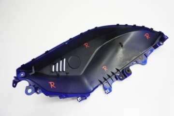 YAMAHA YZF-R7 22- КРЫШКА ОБТЕКАТЕЛЯ ТОПЛИВНОГО БАКА ПРАВАЯ