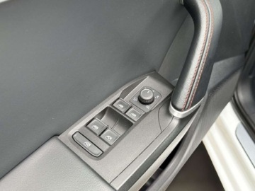 Seat Leon IV Sportstourer 1.5 eTSI (MHEV) 150KM 2021 Seat Leon eTSI 150KM FR Nawigacja KESSY El. drzwi bagaznika ACC ASO, zdjęcie 13