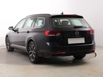 Volkswagen Passat B8 Variant Facelifting 1.5 TSI EVO 150KM 2023 VW Passat 1.5 TSI, Salon Polska, 1. Właściciel, zdjęcie 3