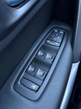 Renault Kadjar Crossover Facelifting 1.3 TCe 140 FAP 140KM 2020 Renault Kadjar Black Edition 1.3 TCE 140KM EDC Salon PL Bogata wersja, zdjęcie 10