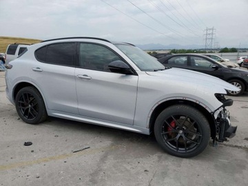 Alfa Romeo Stelvio SUV Facelifting 2.0 Turbo 280KM 2021 Alfa Romeo Stelvio Ti 2021 2.0l 2.0 Benzyna 280KM, zdjęcie 4