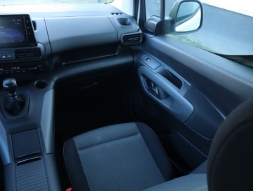 Toyota 2021 Toyota ProAce City Verso 1.5 D-4D, Salon Polska, zdjęcie 7