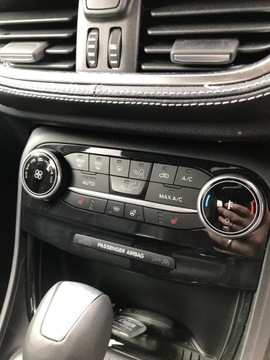 SEDADLA PŘEDNÍ POHOVKA BOKY KŮŽE VIGNALE PUMA MK2