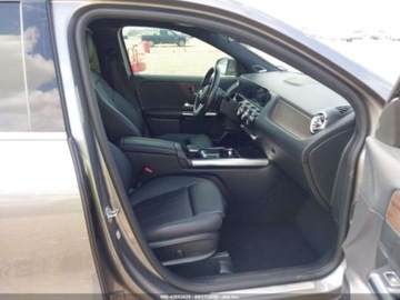Mercedes GLA II 2021 Mercedes-Benz GLA 250 2021 2.0l 2.0 Benzyna 221KM, zdjęcie 8