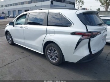 Toyota Sienna III 2025 Toyota Sienna XLE, od ubezpieczalni 2.5 Hybryda 245KM, zdjęcie 4