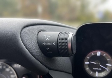 Lexus ES VII (XV70) Sedan Facelifting 300h 218KM 2023 Lexus ES 300h Business Edition 2.5 Hybryda 218KM, zdjęcie 26