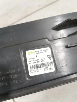 7620. CAYENNE HALOGEN LED LEVÝ PŘEDNÍ 9Y0953050